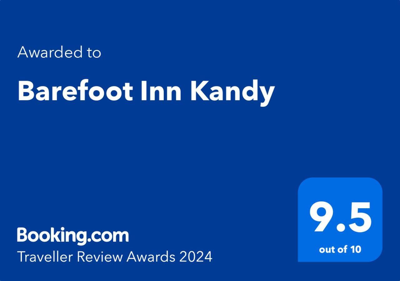 Barefoot Inn Κάντι Εξωτερικό φωτογραφία