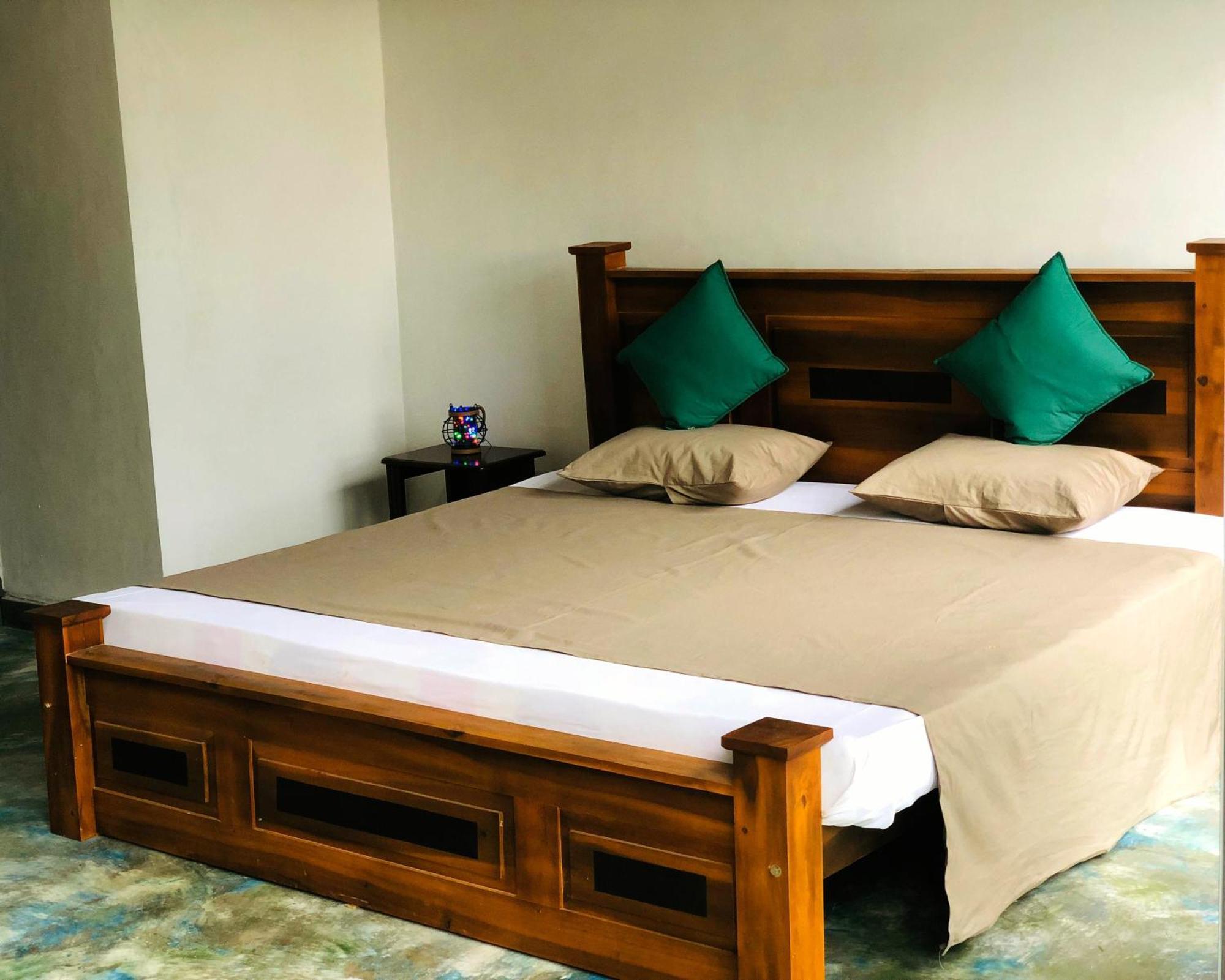 Barefoot Inn Κάντι Εξωτερικό φωτογραφία