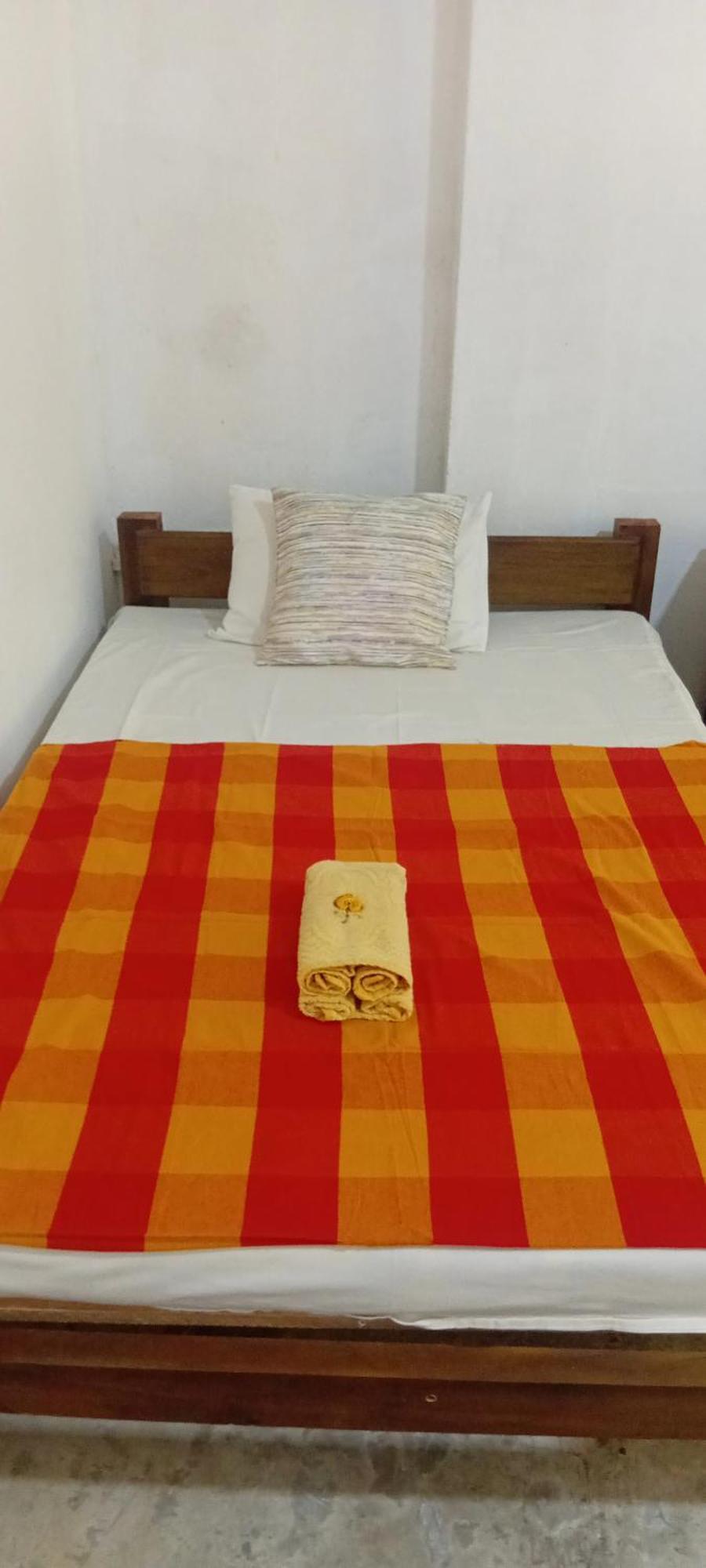 Barefoot Inn Κάντι Εξωτερικό φωτογραφία